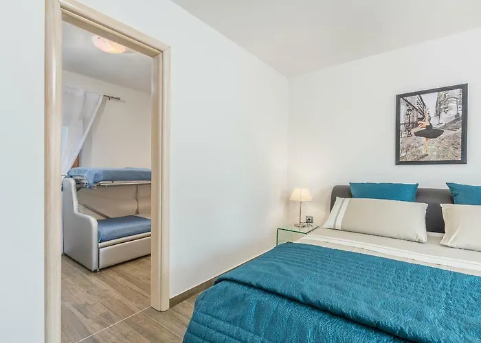 Vakantiehuis Ire' Karšete
